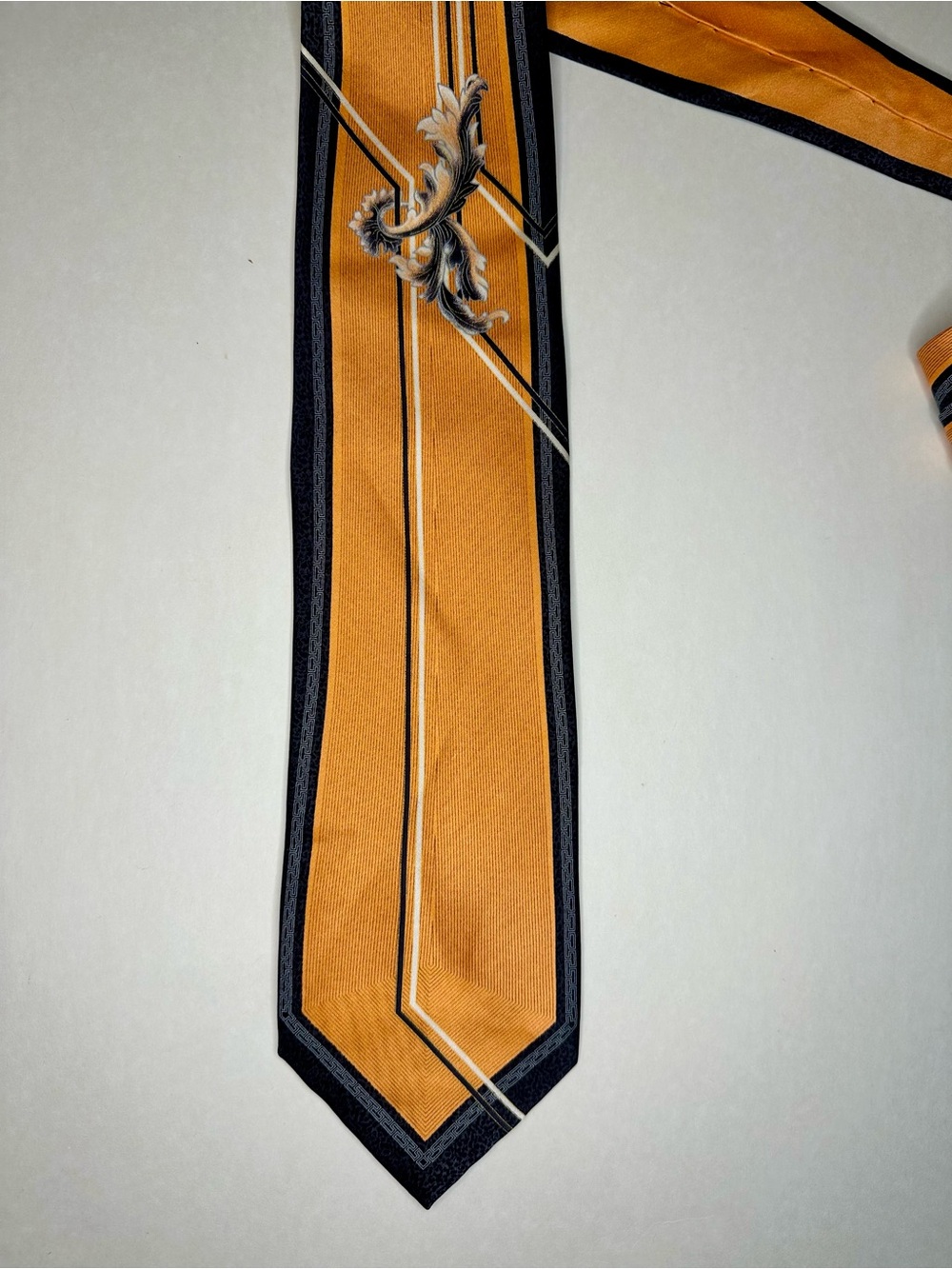 Vintage 90's STEVEN LAND Orange & White Classic All Silk Tie #2502, 4"